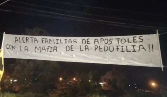 Vecinos de Apóstoles escracharon a los hermanos Kiczka y al ex presidente Ramón Puerta | Información General