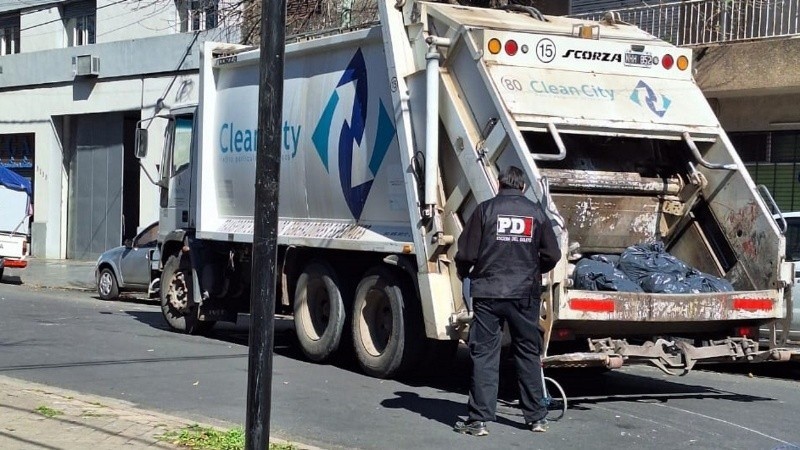 Falleció la joven motociclista a la que embistió un camión de residuos el lunes pasado | Rosario y la región