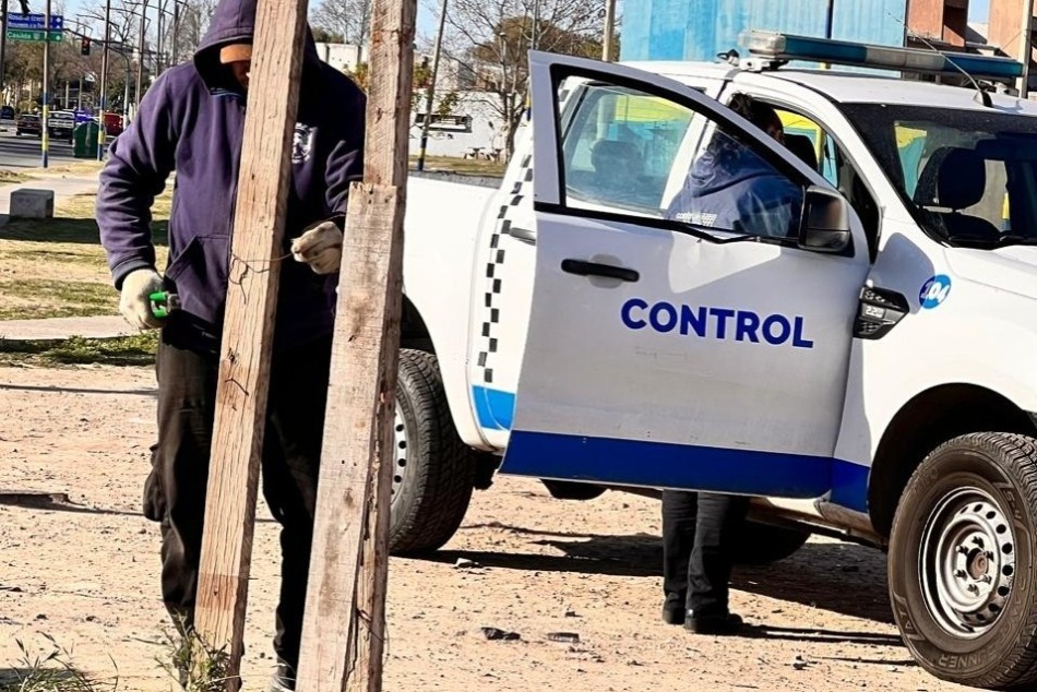 Desalojan un terreno ocupado ilegalmente en el norte de Rosario | Rosario y la región