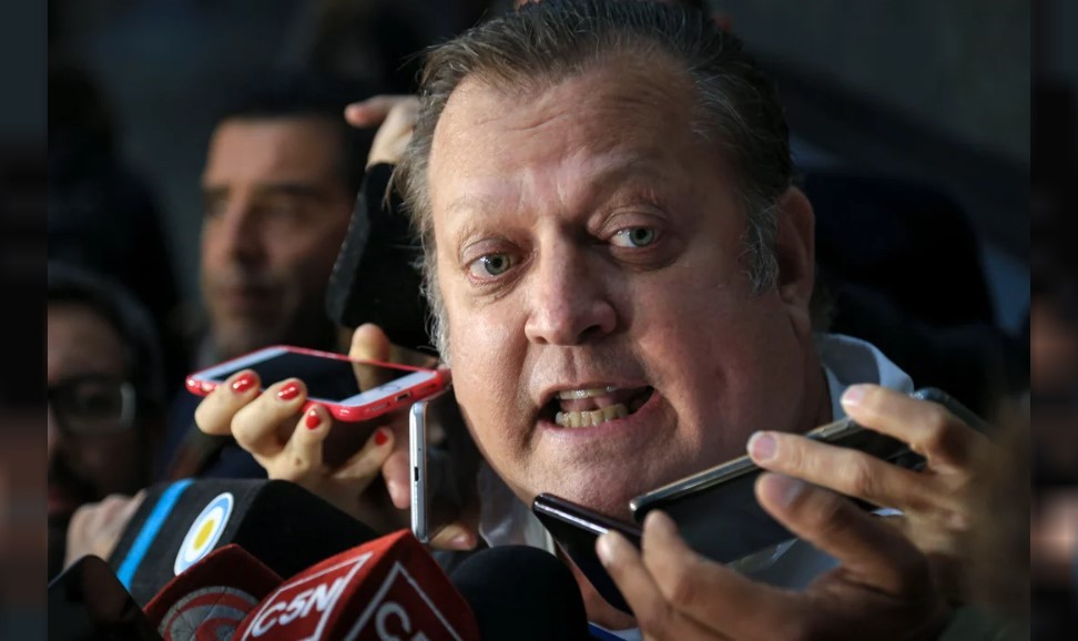 Pilotos y aeronavegantes anuncian paros parciales para el próximo viernes | Información General