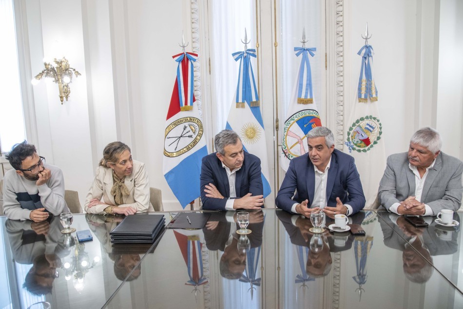 Hablar de suicidio: la municipalidad y la UNR formalizaron un acuerdo para abordar la problemática | Rosario y la región