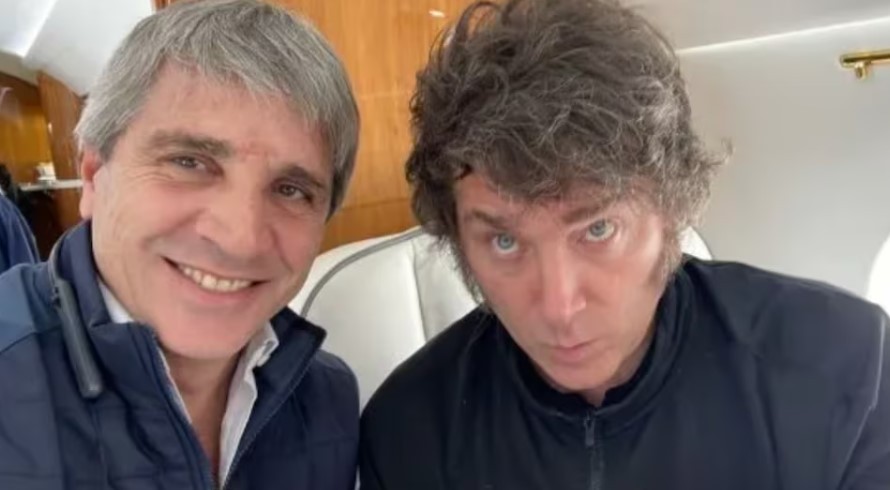 Javier Milei y Luis Caputo viajarán a EE.UU. en busca de apoyo financiero | Política y Economía