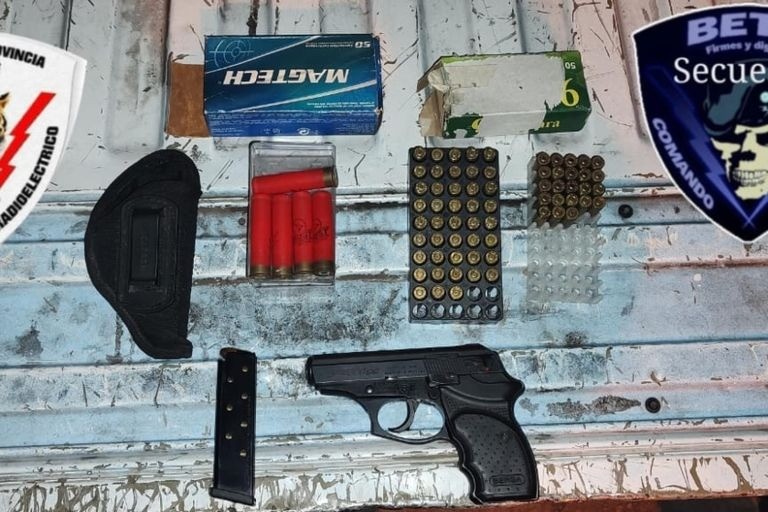 Dos detenidos tras una violenta amenaza familiar en zona oeste | Rosario y la región