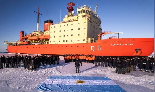 Alquilan el rompehielo Ara Almirante Irizar a un gimnasio: piden informes | Política y Economía