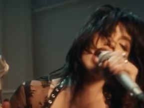 Lali Espósito lanzó su nuevo tema “Fanático”: ¿un mensaje para Milei? | Espectáculos