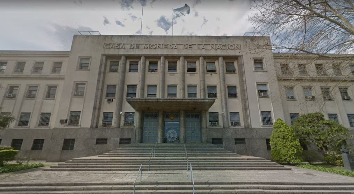 El Gobierno prepara más cierres: ahora irían por la Casa de la Moneda | Política y Economía