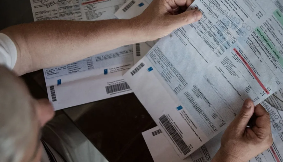 El Gobierno oficializó la prohibición del cobro de tasas municipales en las boletas de luz | Política y Economía