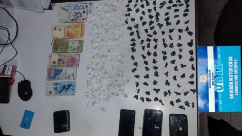 Detuvieron a cinco sospechosos en un operativo por narcomenudeo en la zona oeste | Rosario y la región