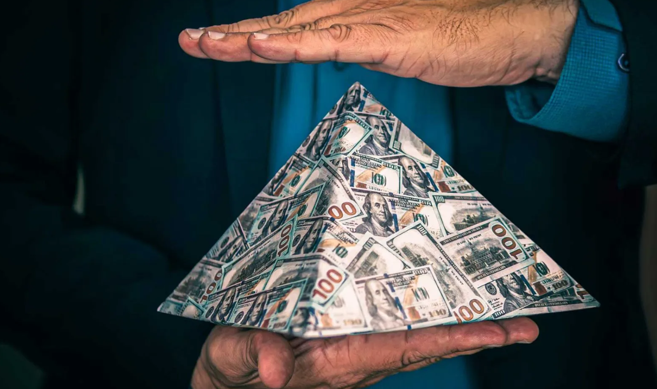 Con denuncias de estafas masivas, la Argentina de la crisis padece una "ponzidemia" | Información General