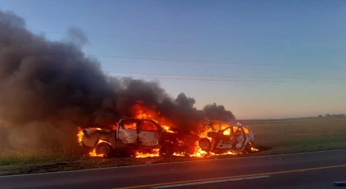 Choque, incendio y dos muertos en la ruta 5 | Información General
