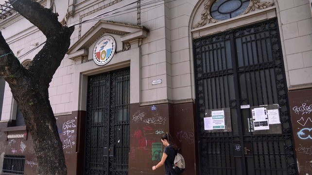 El Registro Civil no emite turnos para DNI y pasaportes por fallas en el sistema | Rosario y la región