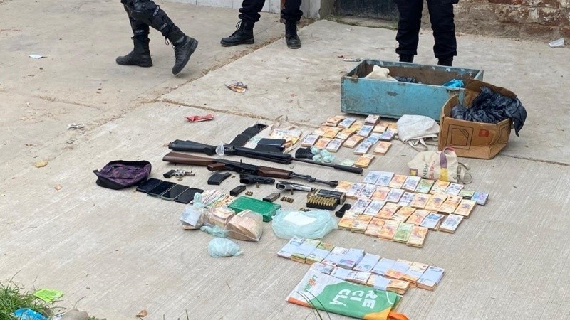 Barrio Tablada: detuvieron a nueve personas por tenencia de drogas y armas | Rosario y la región