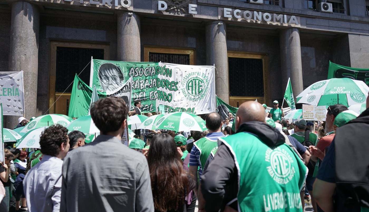 ATE hizo protestas en todo el país y prepara un próximo paro general | Política y Economía