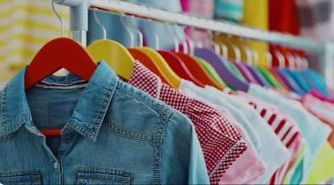 La ropa es un 35% más cara en la Argentina que en el exterior | Política y Economía