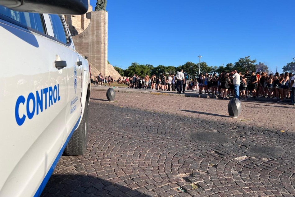 Festejos controlados: la municipalidad fiscaliza las celebraciones de alumnas y alumnos secundarios | Rosario y la región