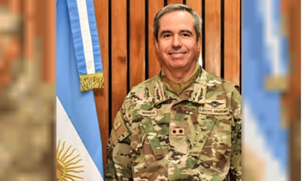 Una nueva baja en la cúpula de la FFAA por denuncias cruzadas | Política y Economía