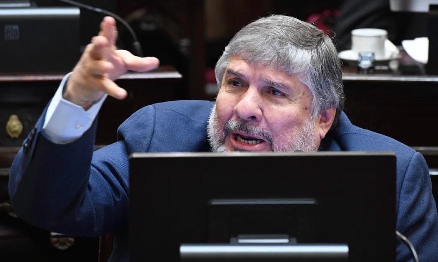 Caso Kueider: el kirchnerismo le solicitó a Victoria Villarruel una sesión especial para expulsar al senador | Política y Economía