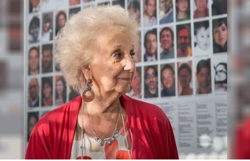 Abuelas de Plaza de Mayo anunció la recuperación del nieto número 138 | Información General