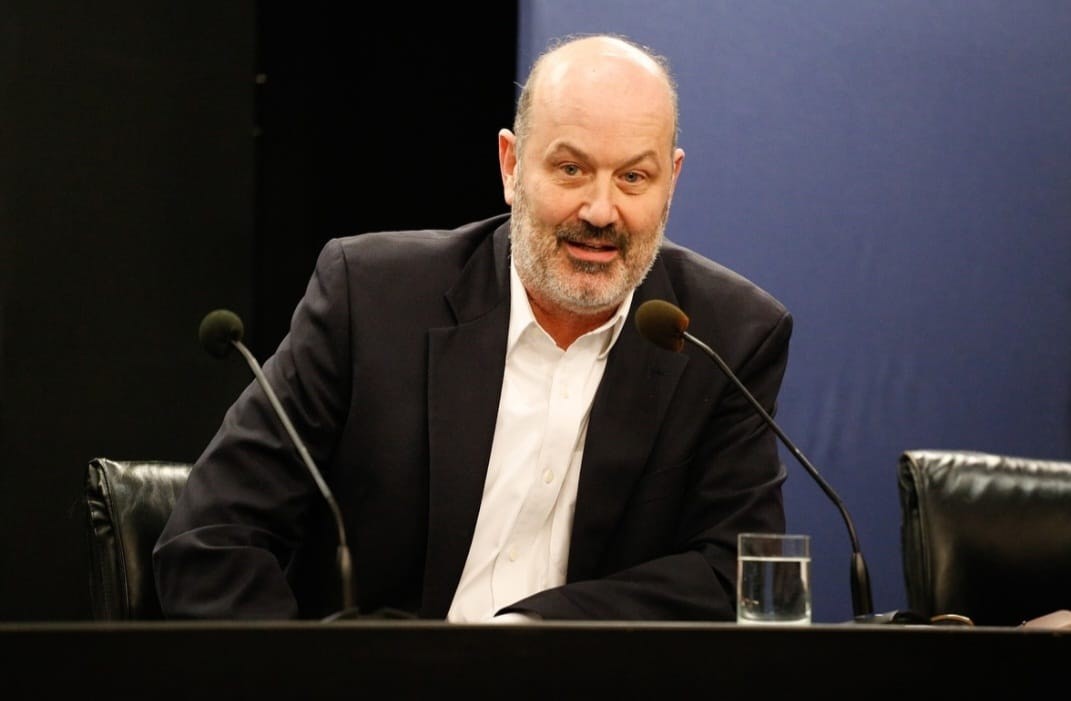 Sturzenegger confirmó que cerca de 36.000 empleados públicos perdieron su trabajo desde que asumió Milei | Política y Economía