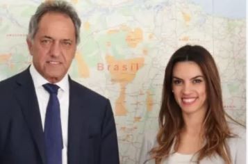 Scioli echó a la subsecretaria de Turismo por tomarse vacaciones en Europa | Política y Economía