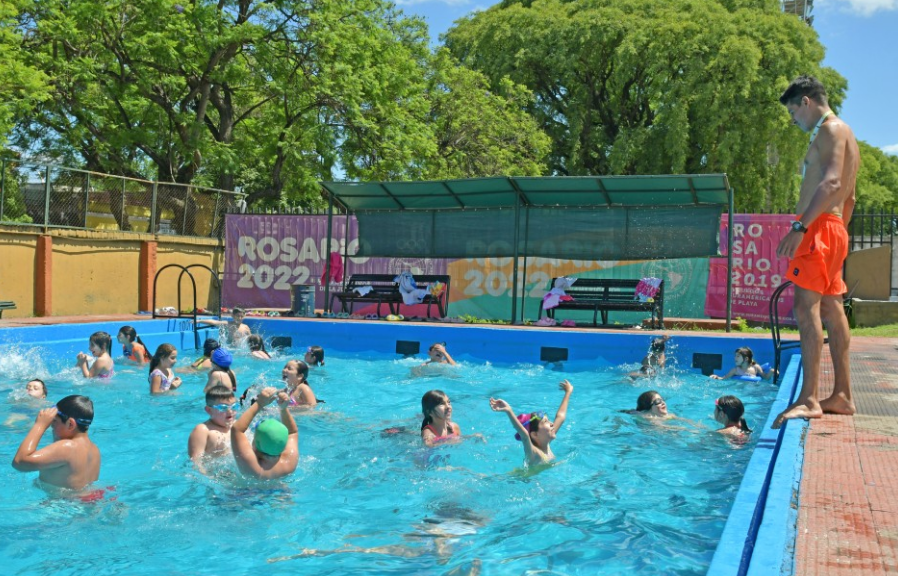 Agenda Recreativa: Un Fin de Semana para Disfrutar de las Pileta Municipales y Talleres Deportivos | Rosario y la región