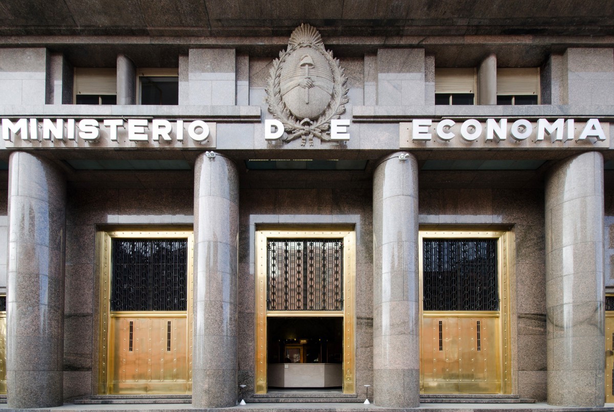 El Gobierno reclamó a provincias medidas para que sus municipios adecuen las tasas municipales al costo de los servicios prestados | Política y Economía