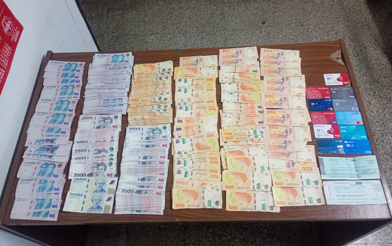 Una santafesina fue detenida en Jesús María por estafar con dinero falso | Rosario y la región