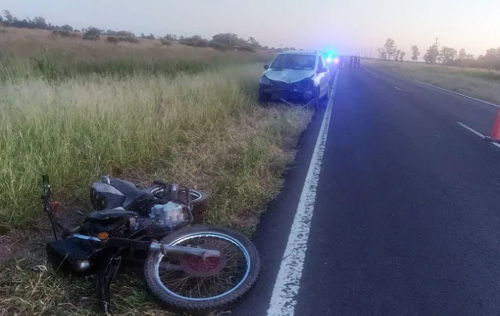 Iba en moto alcoholizado y lo chocaron: murió su hija adolescente | Información General