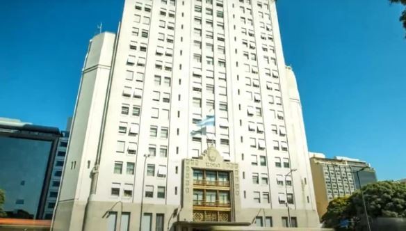 El Ministerio de Salud anunció que no renovará 1.400 contratos de empleados de esa cartera | Política y Economía