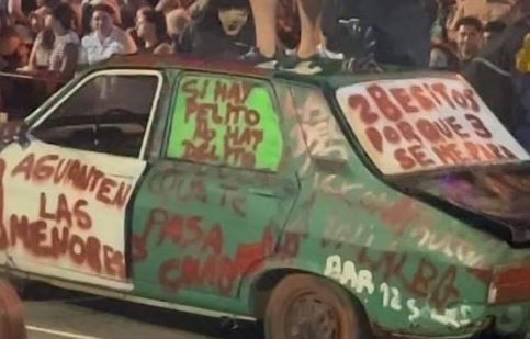 Denuncian a una carroza del carnaval en Lincoln por incitar al abuso de menores | Información General