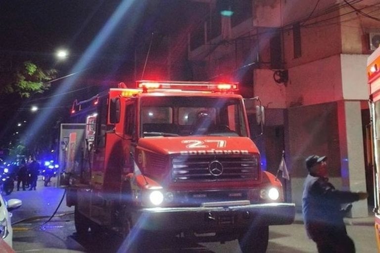 Madrugada de incendios en zona oeste: una víctima acusa a su ex pareja de causar el fuego | Rosario y la región