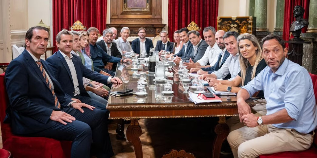 El Gobierno quedó cerca de la suspensión de las PASO con el apoyo de los dialoguistas | Política y Economía