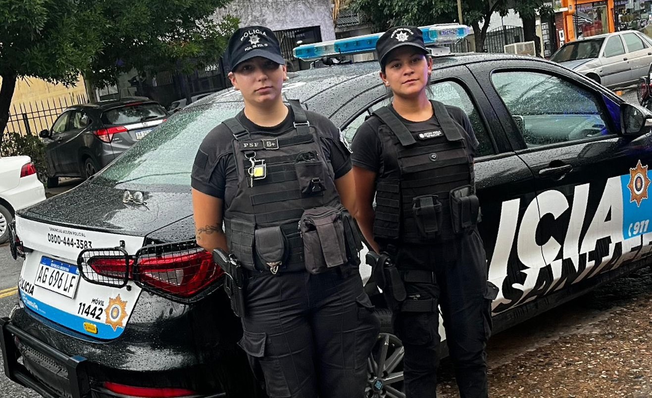 Policías le practicaron RCP a una beba intoxicada y le salvaron la vida | Información General