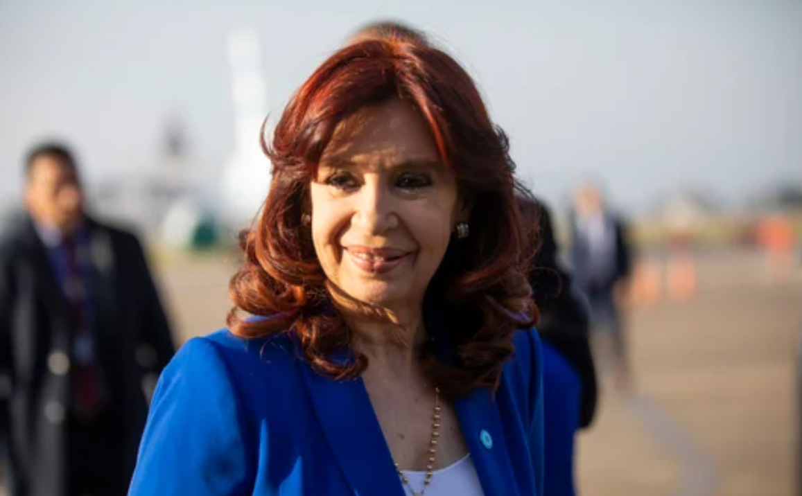 Denuncia: Cristina Kirchner cobraba plus de más de $6 millones por vivir en zona austral y residía en CABA | Política y Economía