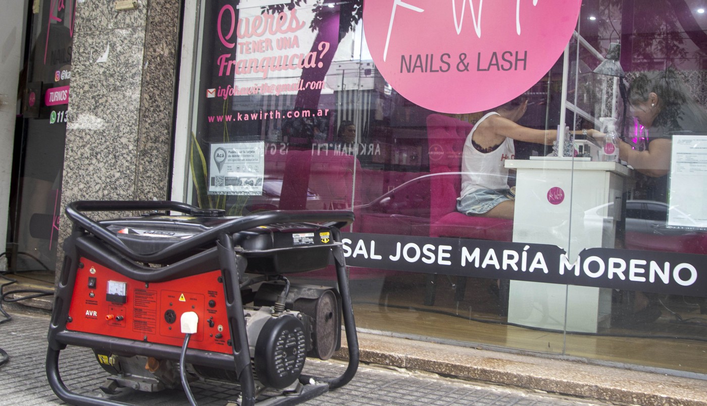 El consumo de energía eléctrica en el país alcanza un nuevo récord en medio de la ola de calor | Información General