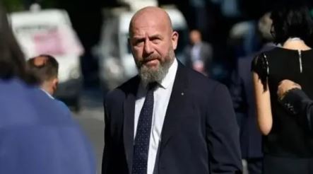 Tras la fuga de detenidos en Caballito, Waldo Wolff será interpelado por el bloque de Unión por la Patria | Política y Economía