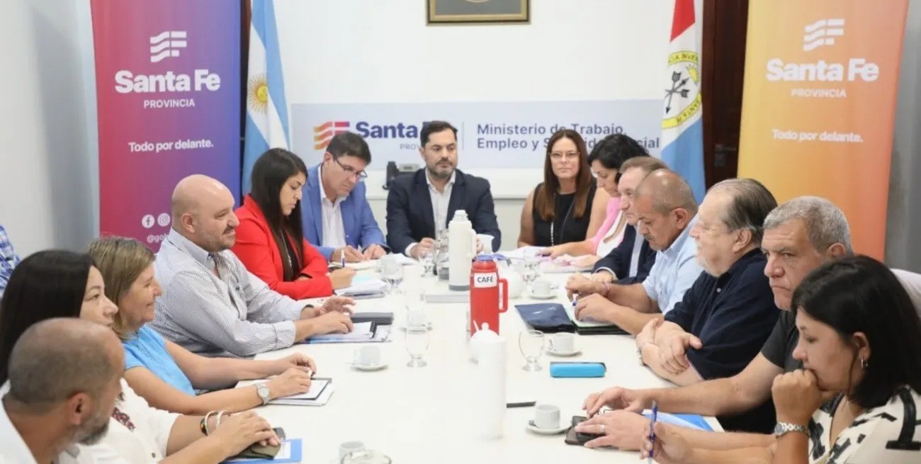Expectativa por nueva oferta salarial en paritarias: reunión clave con estatales y docentes | Rosario y la región
