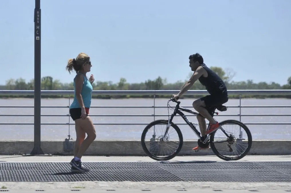Tiempo en Rosario: calor agobiante y lluvias aisladas a la vista | Rosario y la región