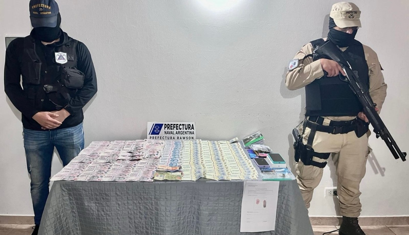 Ocho detenidos con secuestro de drogas y dinero en un gran operativo de Prefectura en Rosario y alrededores | Rosario y la región