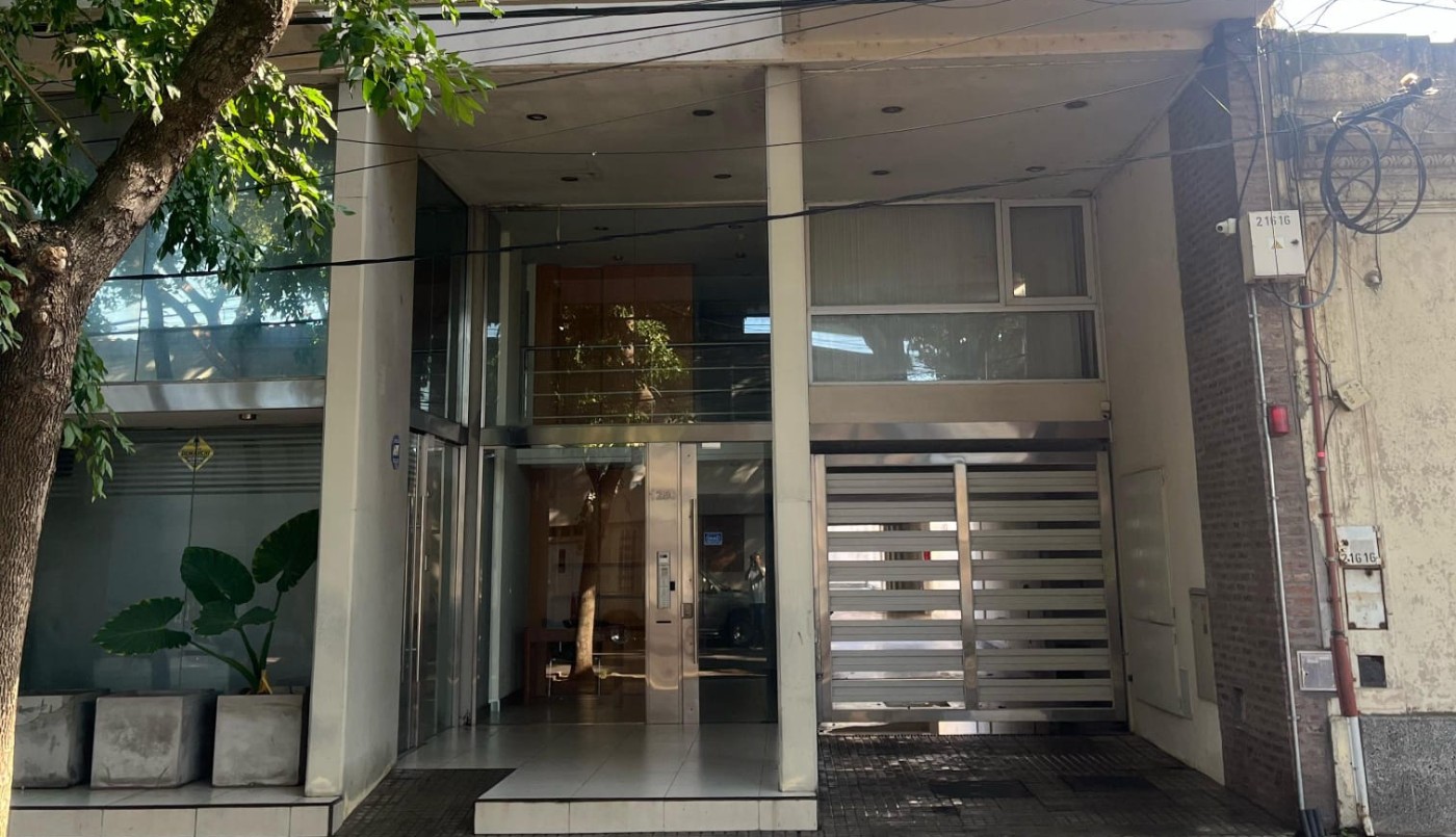 Detuvieron a un joven que intentó robar bicicletas en una cochera | Rosario y la región