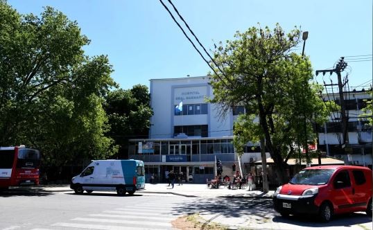 Se cayó de un sexto piso en La Plata: está grave | Información General