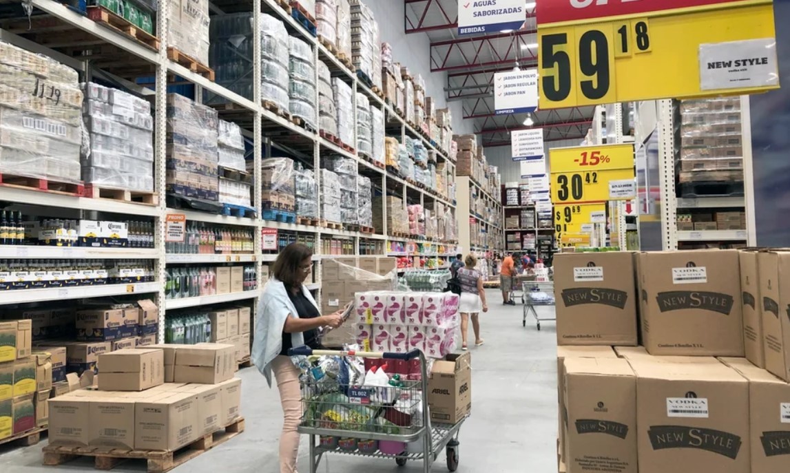 Los precios mayoristas aumentaron un 1,6% en febrero, por debajo de la inflación minorista | Política y Economía