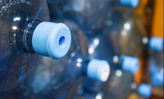 Vendían agua contaminada: solicitan que vayan a juicio los responsables de tres compañías | Información General