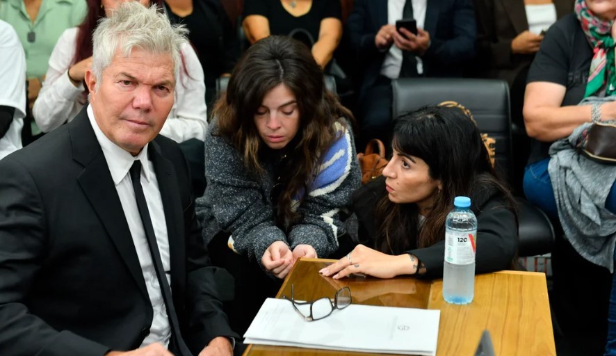 Detuvieron al custodio de Diego Maradona por falso testimonio en el juicio por su muerte | Información General