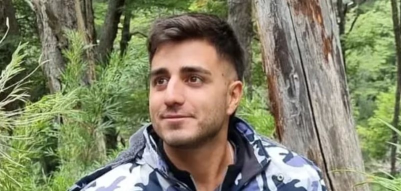 Desesperada búsqueda de un joven en Villa La Angostura: el mensaje hallado en la pared de su casa | Información General