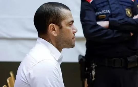 Absolvieron a Dani Alves del delito de agresión sexual hacia una joven | Deportes