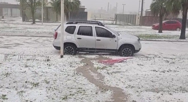 Tiempo en Rosario: alerta amarilla por tormentas y fuerte caída de granizo | Rosario y la región