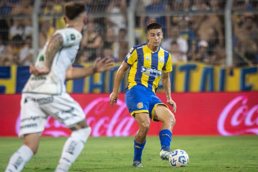 Central se enfrenta a Vélez en un crucial duelo por el apertura | Deportes