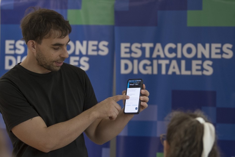 La Municipalidad lanza un curso gratuito de Inteligencia Artificial aplicada al Marketing | Rosario y la región