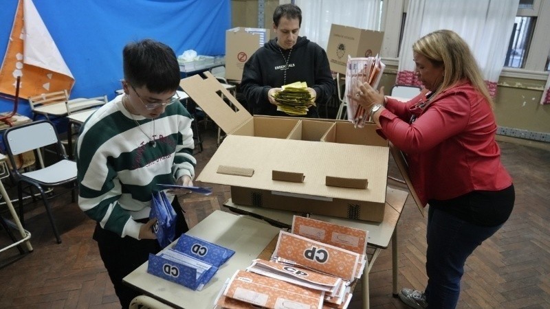 Elección de constituyentes: comienza el escrutinio definitivo con expectativa peronista por la banca 69 | Rosario y la región